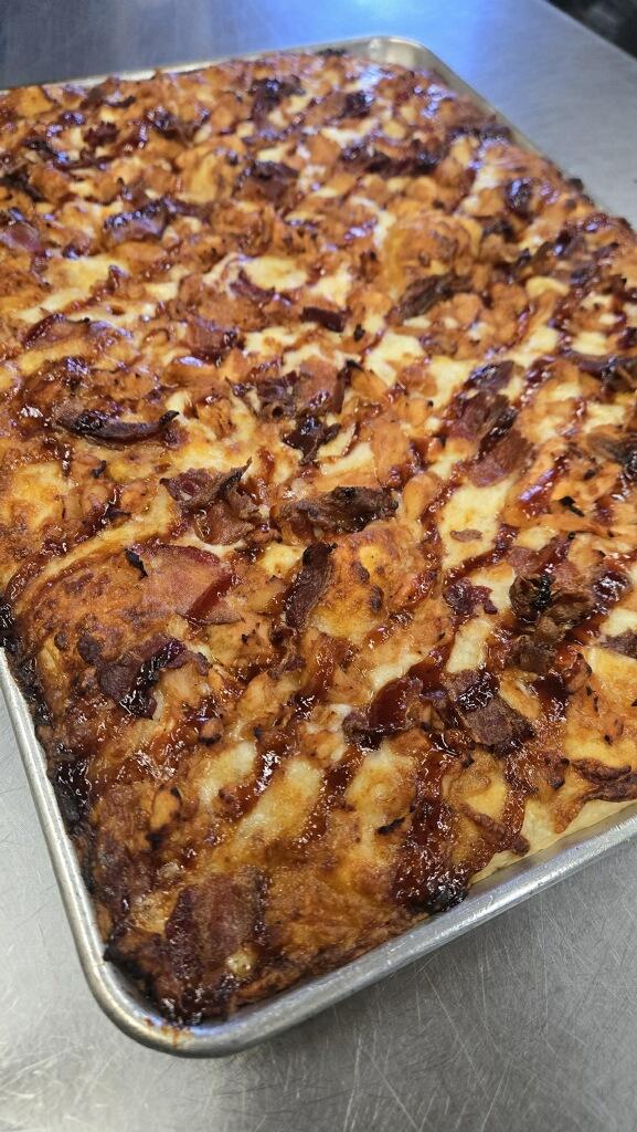 Barbecue chicken focaccia pizza