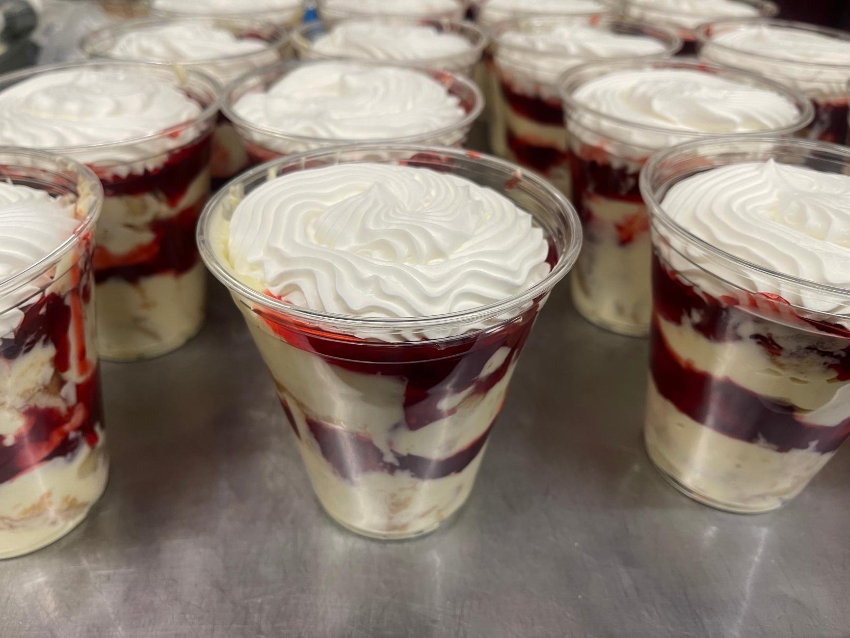 Strawberry nanner pudding parfaits with whipped cream